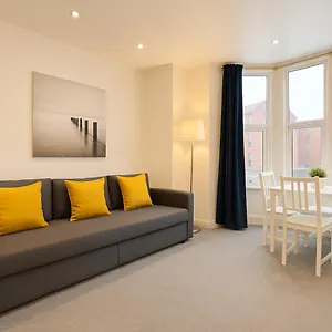  Apartment Stylish Modern For Up To 4 Nr Citycentre